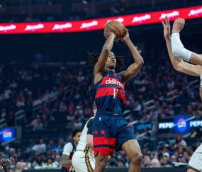 波尔津吉斯28+8桑托斯27分 勇士险胜奇才迎三连胜