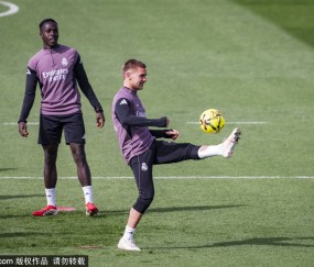皇马备战曼城：卡马文加复出将成关键，战术解析与历史交锋回顾
