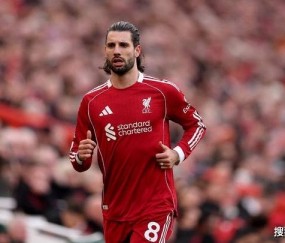 索博斯洛伊——问题重重的利物浦阵中金球奖前十候选人！倚天足球