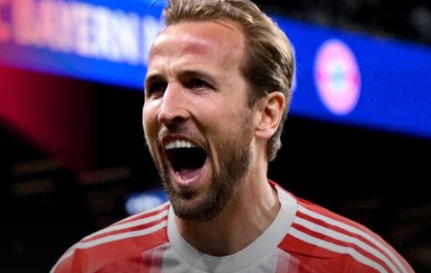 皇马惨遭双重打击：西甲与欧冠双败悬念加剧，下周对决拜仁或成最后一搏