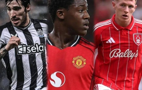 曼联新帝星因青训身份矜贵，却恐成下赛季中场短板！买谁搭配都有缺陷